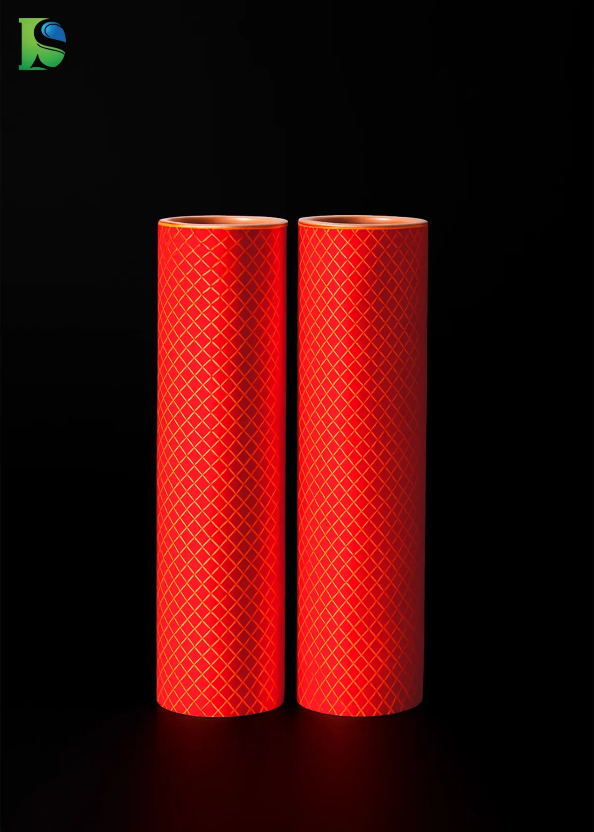 Honeycomb Diamond Grade Red Reflective 1.22x45.7 - Image 1